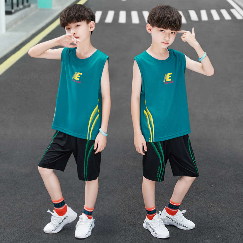 Boys and girls suits Boys' sleeveless suit summer middle school boys' vest and shorts two piece, White
Boys and girls suits Boys' sleeveless suit summer middle school boys' vest and shorts two piece, White