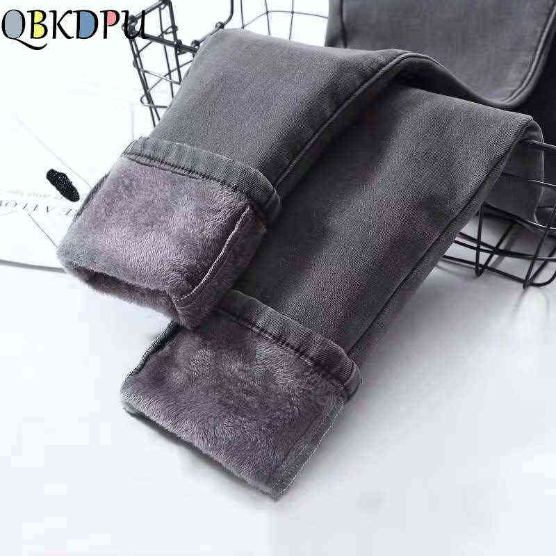 streetwear black thickening velvet High Waist Warm Jeans For Women Winter warm Denim Pants Jean Ladies Trousers 211129