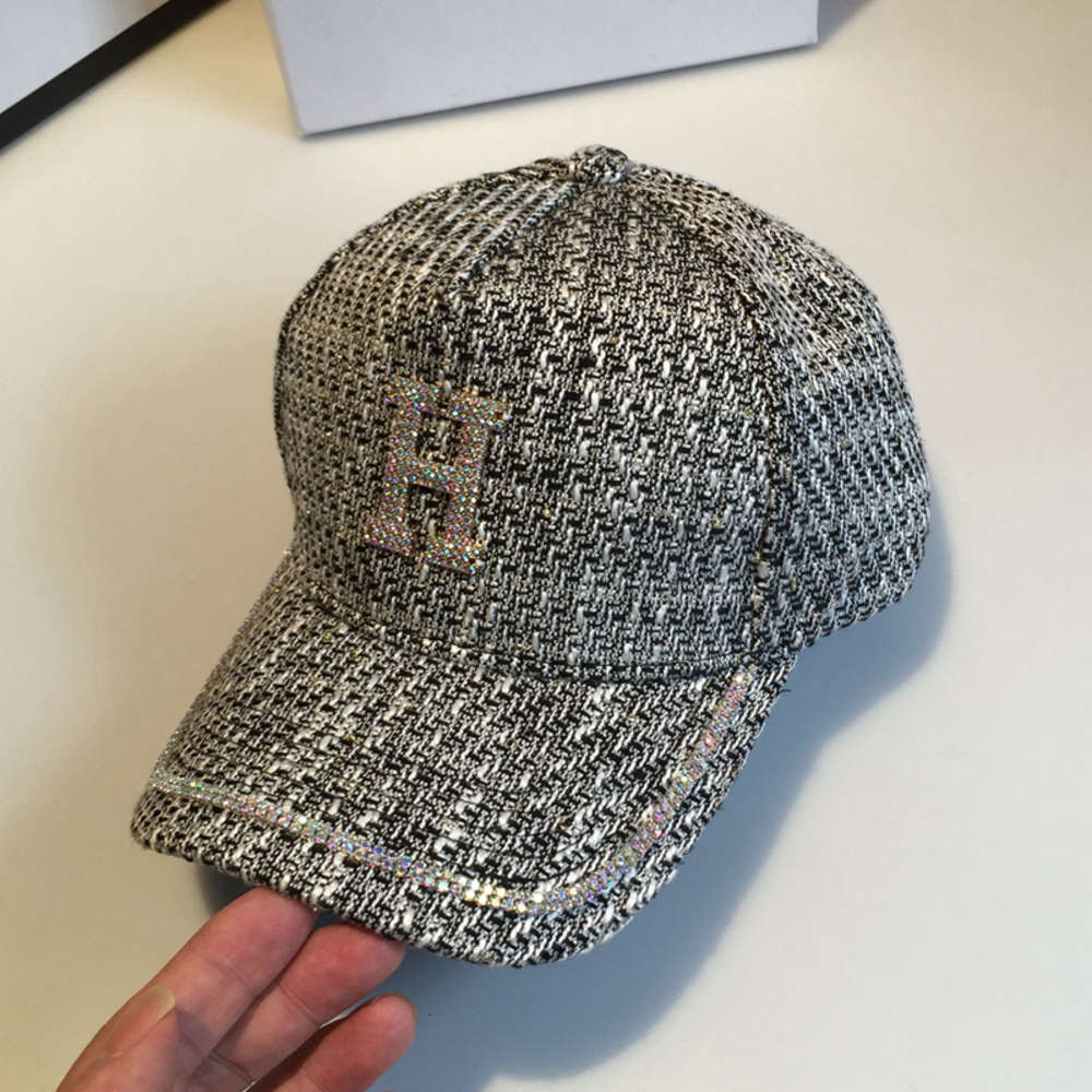 snapbacks Net red baseball women's Korean version show face small brand versatile dome cap h-mark diamond hat fashion, Blue;gray
snapbacks Net red baseball women's Korean version show face small brand versatile dome cap h-mark diamond hat fashion, Blue;gray