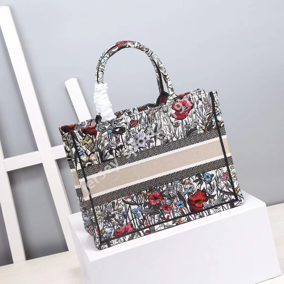 vannogg Customizable name top quality Classic Colorful Book Totes bag Designer handbag embroidered large capacity Travel Canvas shopping Man
vannogg Customizable name top quality Classic Colorful Book Totes bag Designer handbag embroidered large capacity Travel Canvas shopping Man