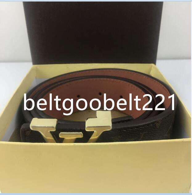 2021 women belt womens high Quality Genuine Leather black and white color Designer Cowhide For Mens Luxury Belts LVLOUISVITTON VUTTON, Box box
2021 women belt womens high Quality Genuine Leather black and white color Designer Cowhide For Mens Luxury Belts LVLOUISVITTON VUTTON, Box box