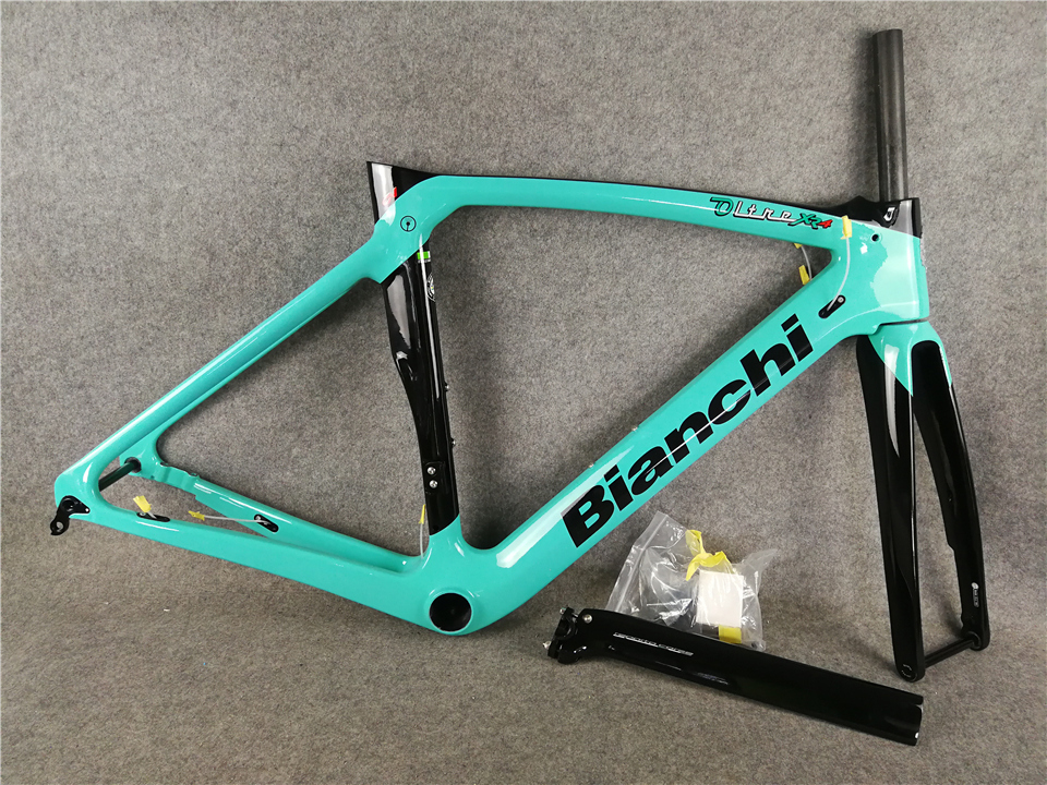 DISC BRAKE Bianchi XR4 Carbon Road Frame +seat post+clamp+headset+fork BB386 size 50cm 53cm 55cm 57cm a01, C10
DISC BRAKE Bianchi XR4 Carbon Road Frame +seat post+clamp+headset+fork BB386 size 50cm 53cm 55cm 57cm a01, C10