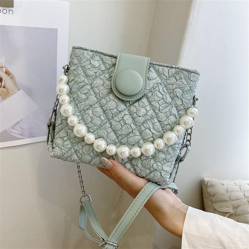 Evening Bags 2021 Pearl Handbag For Women Fashion Lace Chain Shoulder Bag Women's Solid Color Large Capacity Messenger
Evening Bags 2021 Pearl Handbag For Women Fashion Lace Chain Shoulder Bag Women's Solid Color Large Capacity Messenger