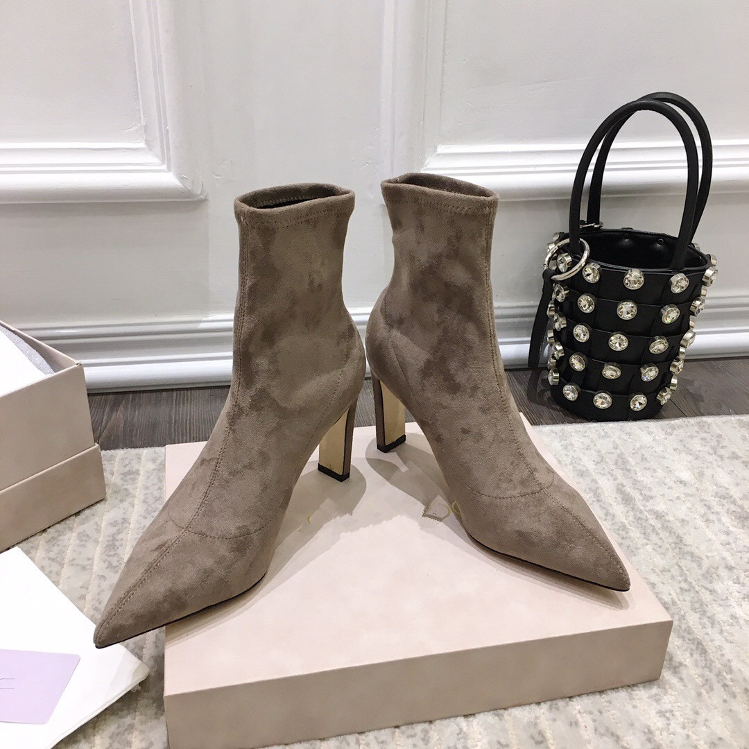 2021 new Fashion leisure Leather with Spikes Pointed Toes Womens Ankle Boots Fashion Sexy Ladies Red Bottom High Heels Shoes Pumps