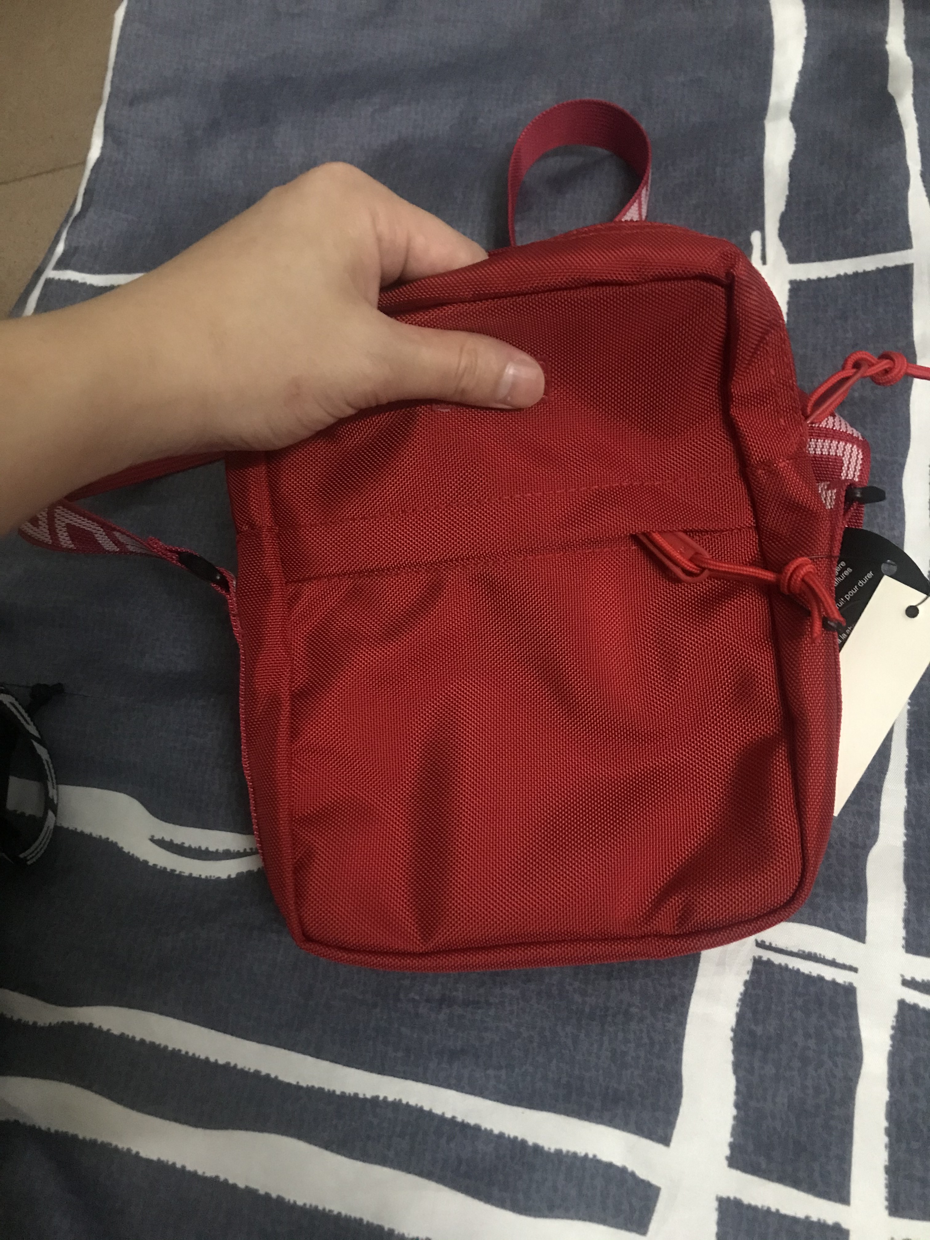 Fashion Man Women high quality 44th SHOULDER BAG Outdoor chest pack bags Single shoulders backpack waist 4 colors good version, Red
Fashion Man Women high quality 44th SHOULDER BAG Outdoor chest pack bags Single shoulders backpack waist 4 colors good version, Red
