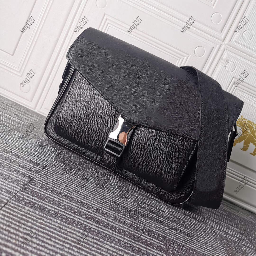 Luxurys Designers Bags L 30 Leather and canvas shape the filling space postman bag 746 Mailbag, Gift bag
Luxurys Designers Bags L 30 Leather and canvas shape the filling space postman bag 746 Mailbag, Gift bag