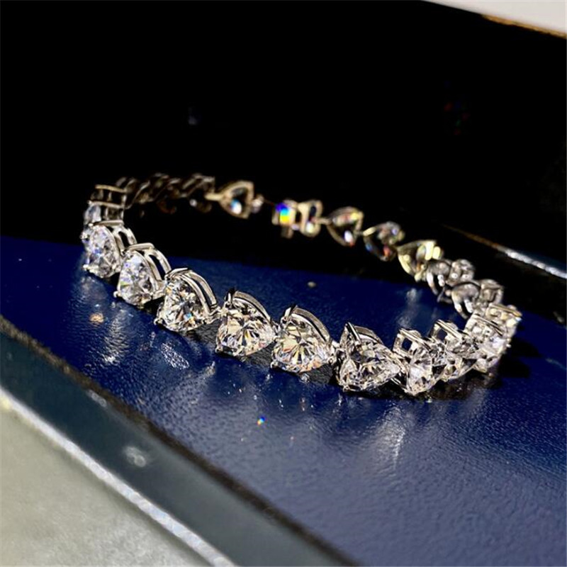 Choucong Brand Ins Top Sell Sweet Cut Wedding Bracelets 18K White Gold Fill High Quality Full Heart Shape 5A Zircon Moissanite Diamond Party Women Ban