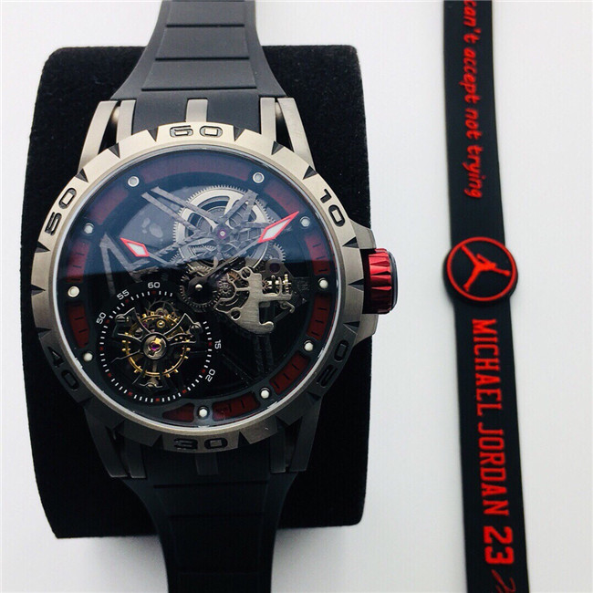 BBR Factory RDDBEX 0479Watches is custom seagull RD505SQ manual winding movement with diameter 45mm and a thickness of 13.5mm, Slivery;brown
BBR Factory RDDBEX 0479Watches is custom seagull RD505SQ manual winding movement with diameter 45mm and a thickness of 13.5mm, Slivery;brown