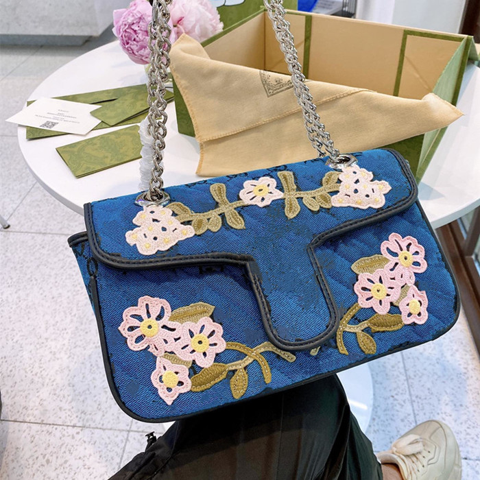 Top Quality Diagonal Travel Bag Wallet Leather Handbag Women Multicolor Crossbody Bags Ophidia Toiletry Pouch Ladies Clutch Classic Chain Pocket Purse 27cm, Gift
Top Quality Diagonal Travel Bag Wallet Leather Handbag Women Multicolor Crossbody Bags Ophidia Toiletry Pouch Ladies Clutch Classic Chain Pocket Purse 27cm, Gift