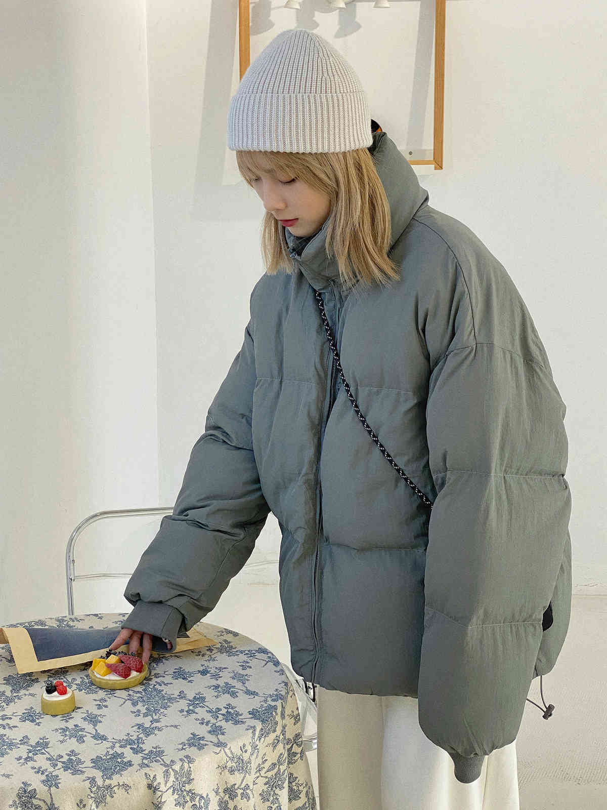 IEFB Thick Korean Trend Short Cotton Padded Clothes Loose Causal Stand Collar Elastic Hem Long Sleeve Oversize Winter Coat Y5261 210524