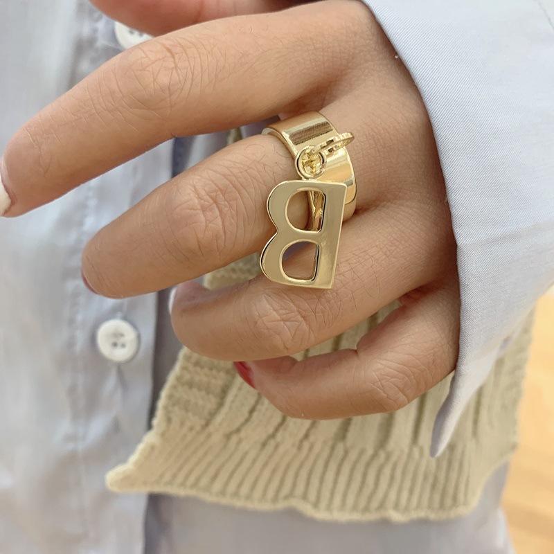 cluster rings fashion gold siver color mattle for women thick chain letter b adjustable charm stylish party jewelry, Golden;silver
cluster rings fashion gold siver color mattle for women thick chain letter b adjustable charm stylish party jewelry, Golden;silver