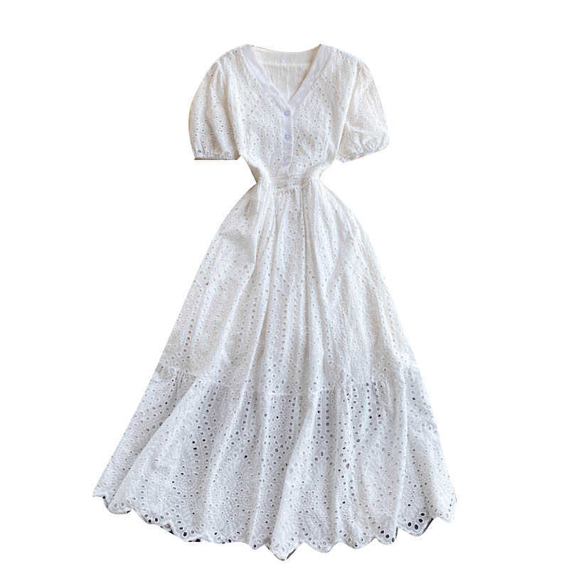 DEAT Women White Hollow Out Ruffles Dress V-Neck Short Puff Sleeve Arrivals Temperment Fashion Spring Summer 11D600 210709