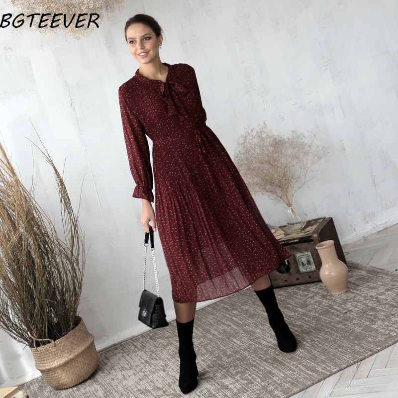 2021bgteever chic bow neck plaid dress women 2021 spring flare sleeve lace-up pleated mid-calf dress female chiffon vestidos femme, Black;gray
2021bgteever chic bow neck plaid dress women 2021 spring flare sleeve lace-up pleated mid-calf dress female chiffon vestidos femme, Black;gray