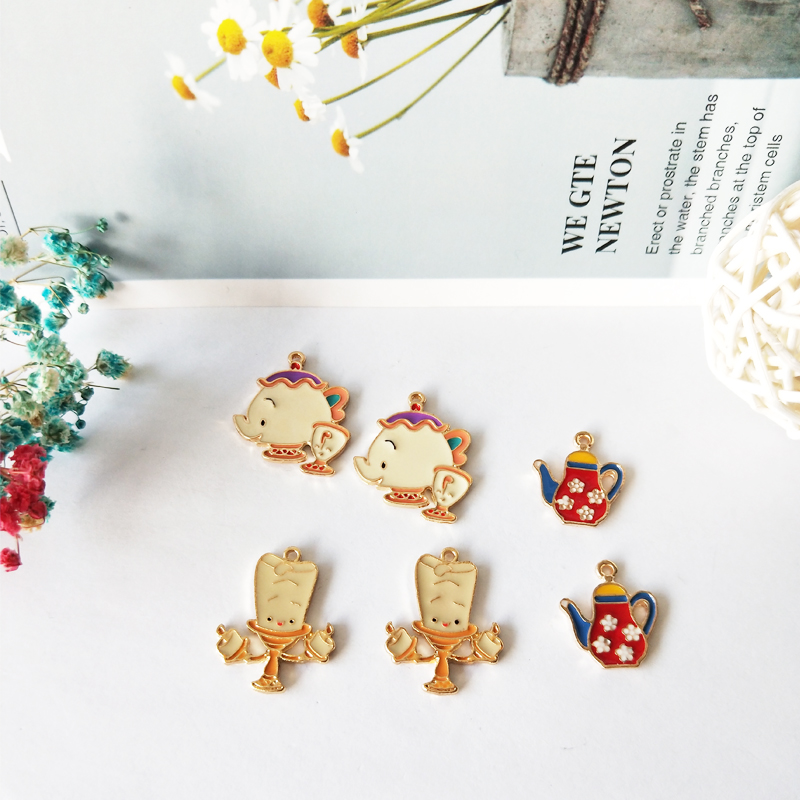 10pcs Cartoon Candlestick Teapot Magic Lamp Enamel Charms Metal Pendants For DIY Bracelet Earrings Jewelry Making Accessories
10pcs Cartoon Candlestick Teapot Magic Lamp Enamel Charms Metal Pendants For DIY Bracelet Earrings Jewelry Making Accessories