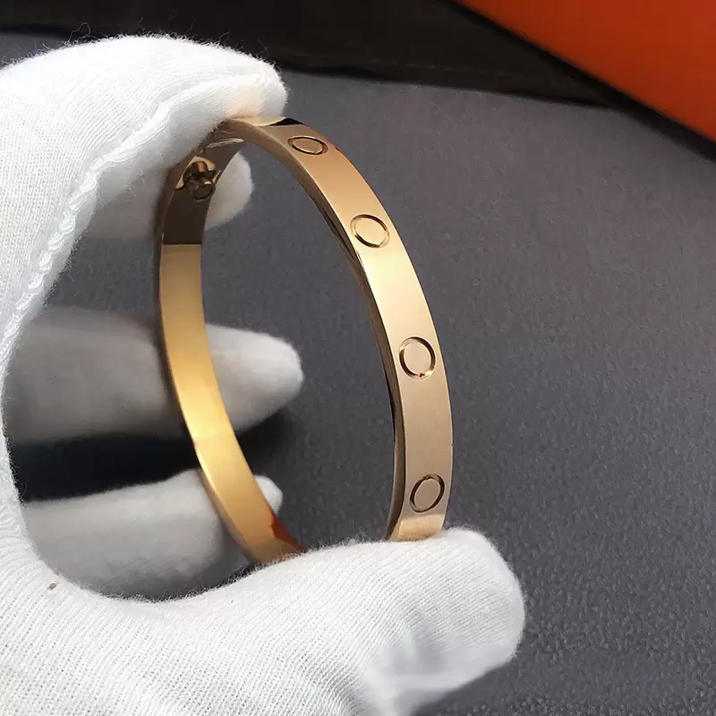 Rose gold 316L titanium steel screw bangle bracelet with screwdriver and stone screws bracelets for lover with box set
Rose gold 316L titanium steel screw bangle bracelet with screwdriver and stone screws bracelets for lover with box set