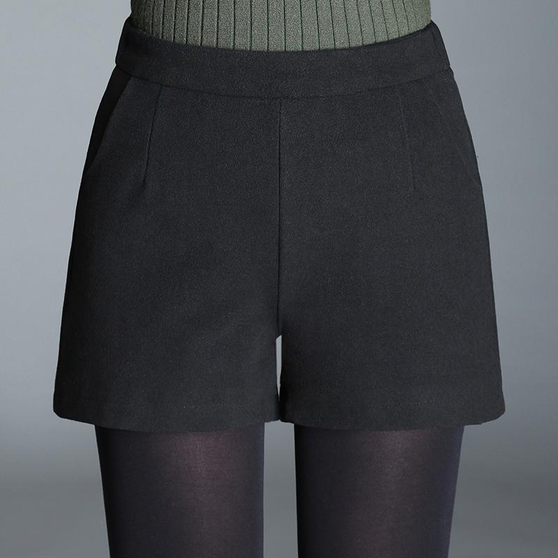 Autumn And Winter Women's Wear Elastic Waist Shorts Casual Loose Thin Wild Versatile