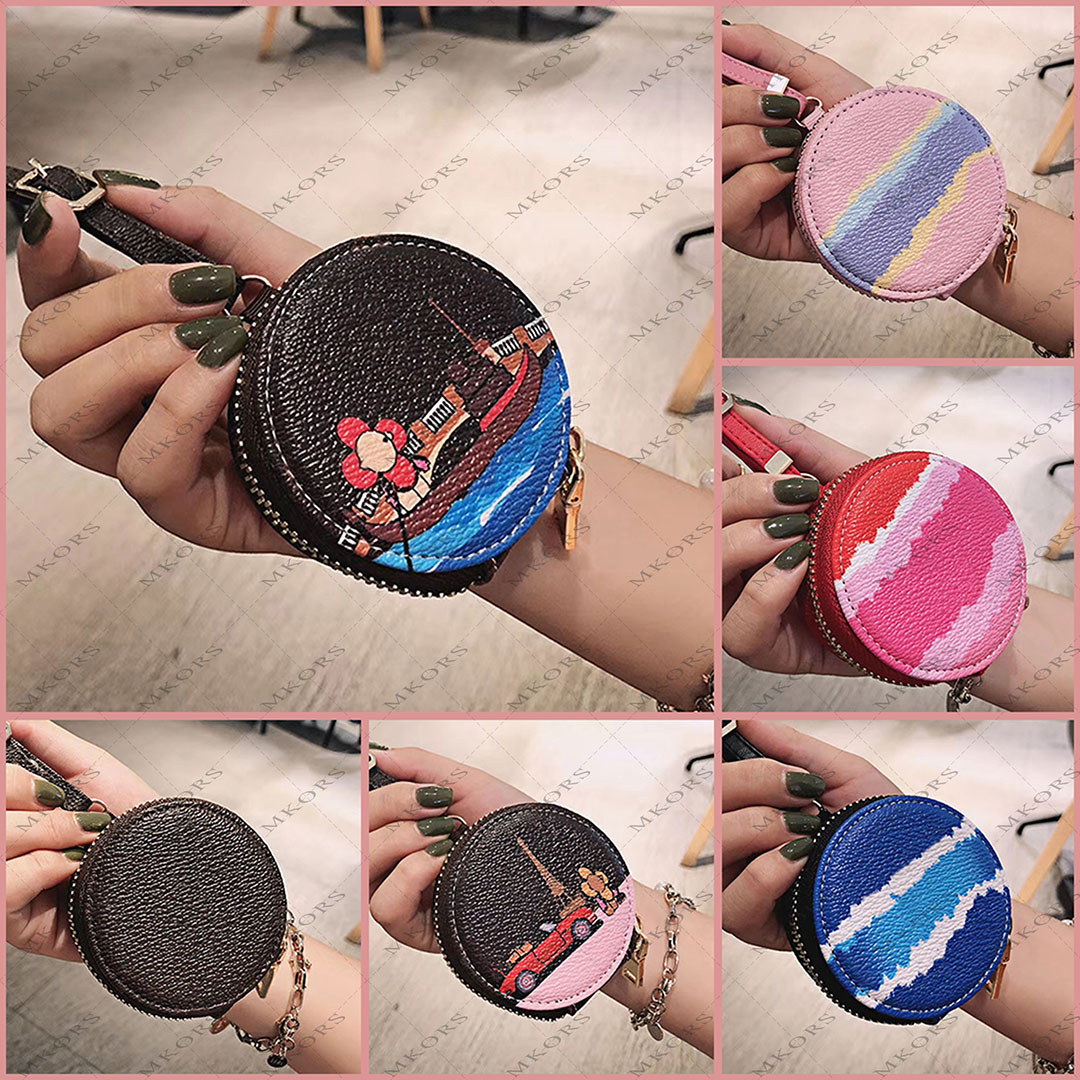 Fashion Wireless Earphone Case for Airpods 1 2 Pro Chaging Housing Protector Cases Zipper Small Gadgets Jewelry Storage Cover
Fashion Wireless Earphone Case for Airpods 1 2 Pro Chaging Housing Protector Cases Zipper Small Gadgets Jewelry Storage Cover