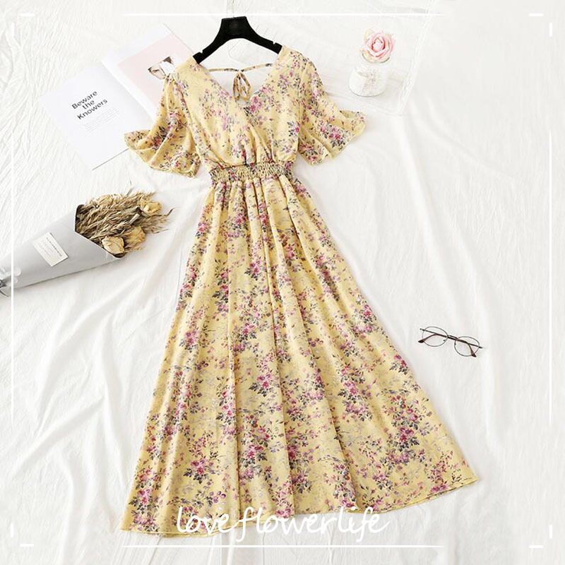 Floral Print Women Dress Summer elegant V-neck Vintage Pleated Chiffon Dresses Short sleeve Party Long Dress Robe Femme 210521
Floral Print Women Dress Summer elegant V-neck Vintage Pleated Chiffon Dresses Short sleeve Party Long Dress Robe Femme 210521