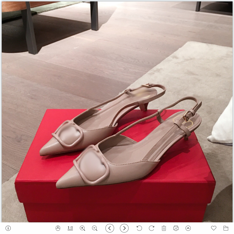 2021 Good Quality Fashion Women Luxurys Designers Shoes Designer Sandals Womens Luxury High Heels Sandal Dress Shoess With Box Size 35-41 -G502, Purple
2021 Good Quality Fashion Women Luxurys Designers Shoes Designer Sandals Womens Luxury High Heels Sandal Dress Shoess With Box Size 35-41 -G502, Purple