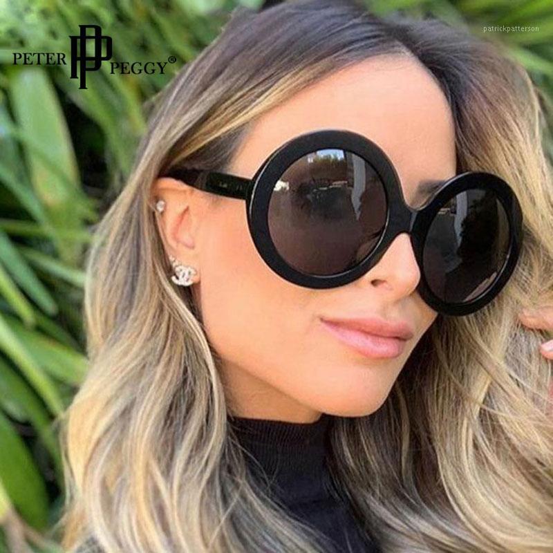 Sunglasses Vintage Round Women Brand Designer Black Shades Eyeglasses Big Frame Glasses Retro Oversize Sun UV400
Sunglasses Vintage Round Women Brand Designer Black Shades Eyeglasses Big Frame Glasses Retro Oversize Sun UV400
