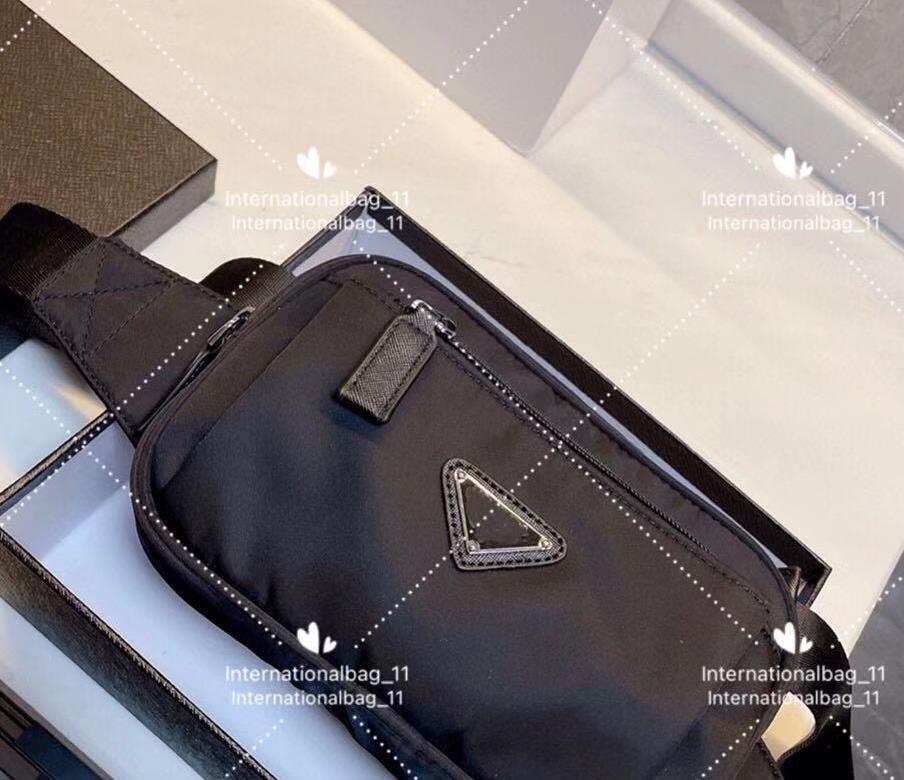 2021 Outdoor Waist Bags man purse luxury nylon fabric high quality leisure street fashion lady worn type chest package
2021 Outdoor Waist Bags man purse luxury nylon fabric high quality leisure street fashion lady worn type chest package