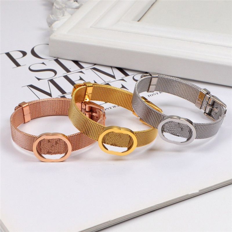 Luxury Letter Strap Bracelet Belt Buckle Charm Bracelets Titanium Steel Bangle Couple Jewelry With Stamps
Luxury Letter Strap Bracelet Belt Buckle Charm Bracelets Titanium Steel Bangle Couple Jewelry With Stamps