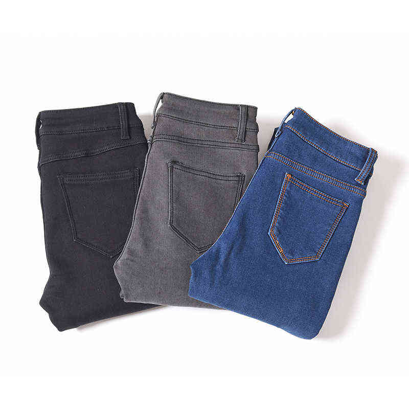 Warm Winter Plus Size Slim Jeans Women Advanced Stretch Cotton Denim Pants Thick Fleece Student Trousers Blue Black Gray 211112