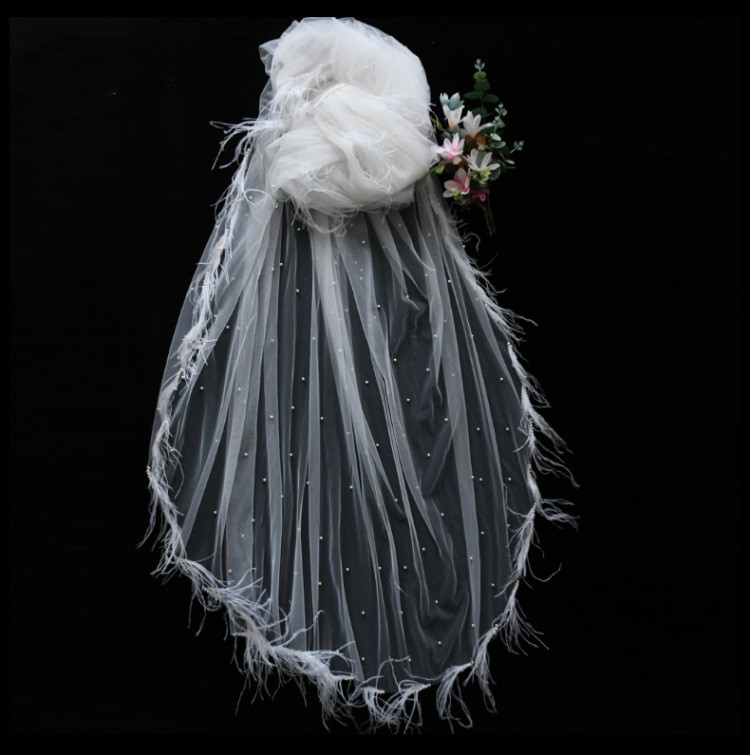 Wedding Veils Lace Appliqued Oner Layer 3 meter Custom Made Applique Race Feather Pearl Veils with Comb Bride Bridal Accessories