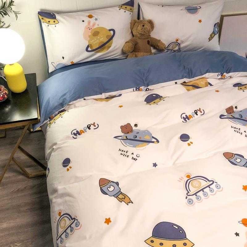 Cartoon spring and summer cotton small fresh bedding four piece set student girl heart three piece set dormitory quilt cover
Cartoon spring and summer cotton small fresh bedding four piece set student girl heart three piece set dormitory quilt cover