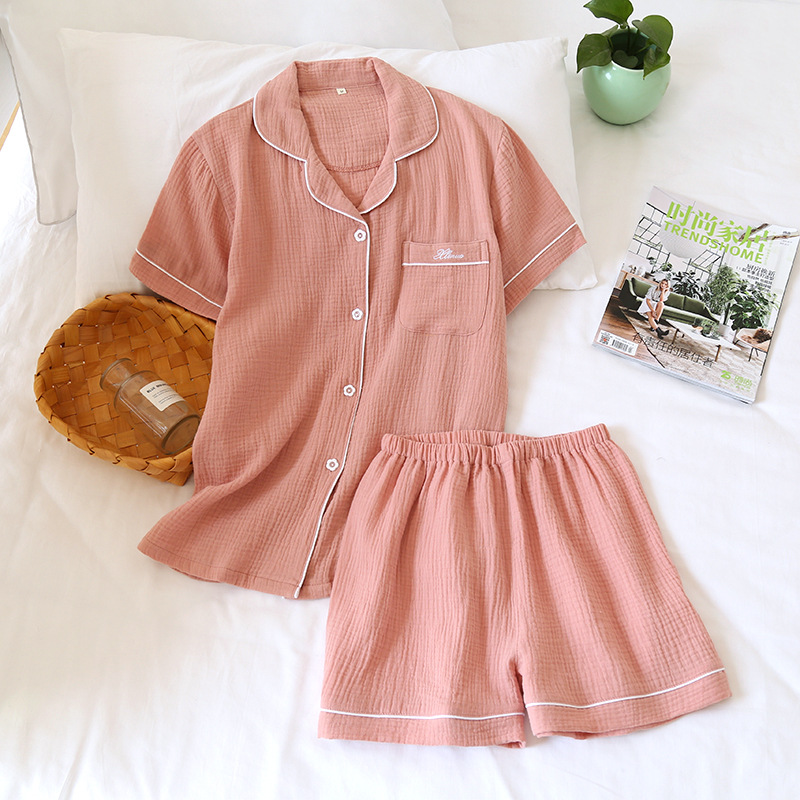 2021couple 100% cotton pajamas for women summer short sleeve + shorts men home suit solid loose homewear female sleepwear set, Black;red
2021couple 100% cotton pajamas for women summer short sleeve + shorts men home suit solid loose homewear female sleepwear set, Black;red