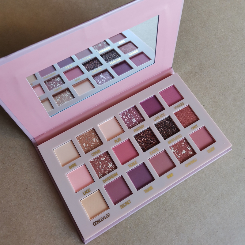 Eye Cosmetic Naughty NUDE 18 colors Eyeshadow Palette matte shimmer Beauty makeup palettes
Eye Cosmetic Naughty NUDE 18 colors Eyeshadow Palette matte shimmer Beauty makeup palettes