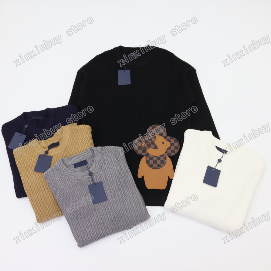 22ss Autumn Sportwear Sweaters Mens Womens Leather flower pattern Christmas Fashion Crew Neck Street long Sleeve luxurys white black gray blue S-XL
22ss Autumn Sportwear Sweaters Mens Womens Leather flower pattern Christmas Fashion Crew Neck Street long Sleeve luxurys white black gray blue S-XL