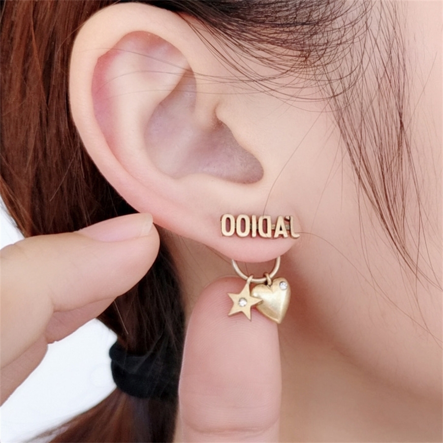 Dijia d family new letter Love Earrings temperament versatile fashion personality earringsj, Golden;silver
Dijia d family new letter Love Earrings temperament versatile fashion personality earringsj, Golden;silver