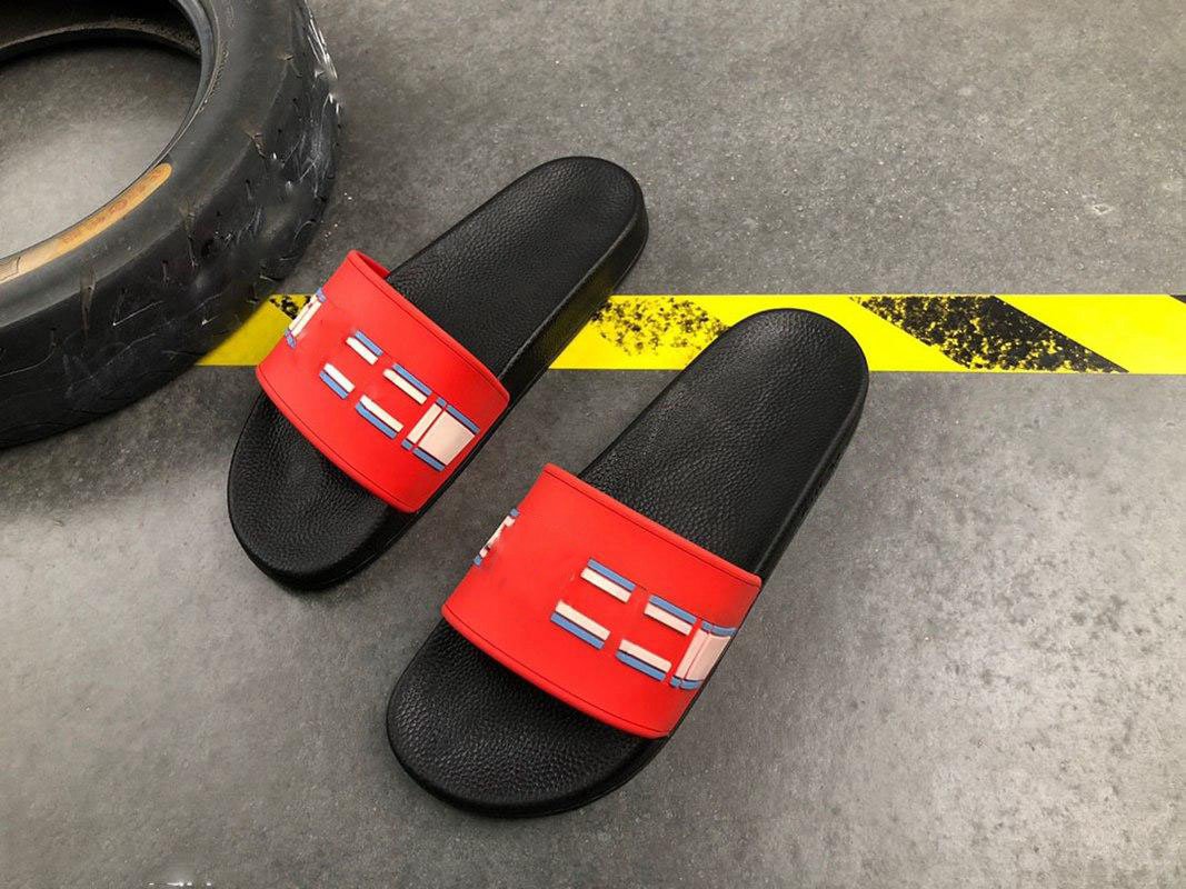 Men's Luxury Brand Slippers 2021 Summer Beach Shoes Home women Sandals Platform Outdoor flip flop, Black;red
Men's Luxury Brand Slippers 2021 Summer Beach Shoes Home women Sandals Platform Outdoor flip flop, Black;red