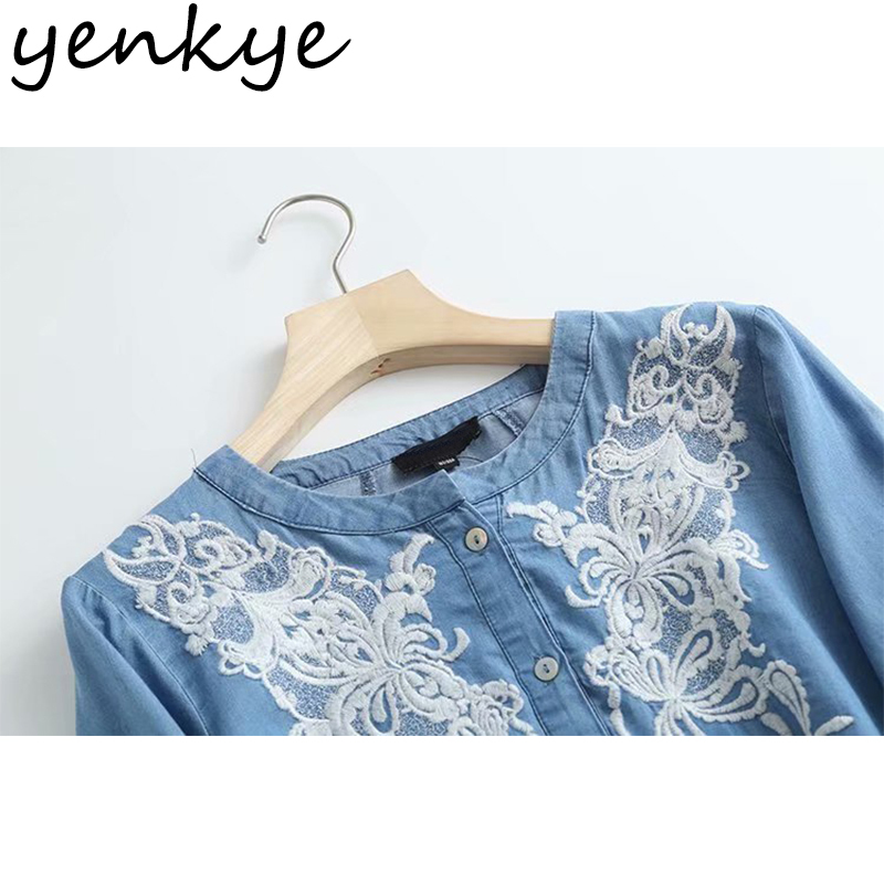 Floral Embroidery Vintage Blue Denim Shirt Blouse Women O Neck Lantern Sleeve Casual Plus Size Tops Summer Blusas 210430