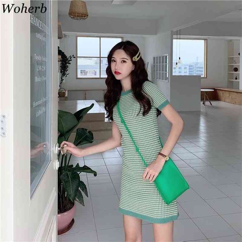 Women Knitted Dress Summer Short Sleeve Plaid Green O Neck Dresses Ladies Sweet Robe Korean Vestidos 210519