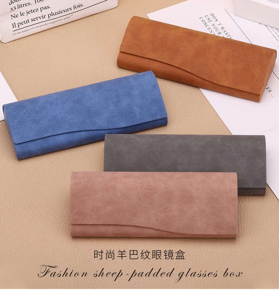 Lamba pattern men and women handmade Glasses high grade myopia Sunglasses case, Silver
Lamba pattern men and women handmade Glasses high grade myopia Sunglasses case, Silver