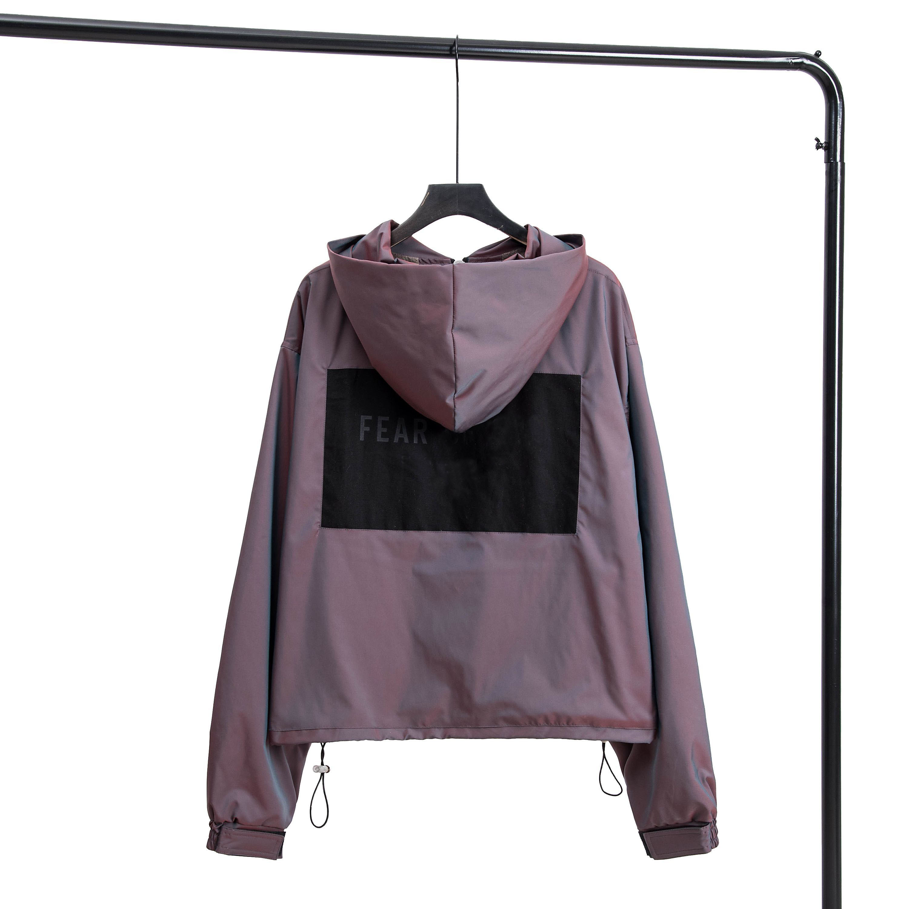 2020 men jackets American models sports retro hoodie High-density coated nylon fabric design Essential sun protection outdoor travel coat, Black;brown
2020 men jackets American models sports retro hoodie High-density coated nylon fabric design Essential sun protection outdoor travel coat, Black;brown