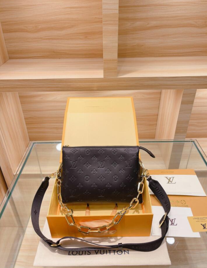 lady COUSSIN medium designers handbag women shoulder crossbody bags chain embossing messenger bag purses lady totes GGLVLouis
lady COUSSIN medium designers handbag women shoulder crossbody bags chain embossing messenger bag purses lady totes GGLVLouis