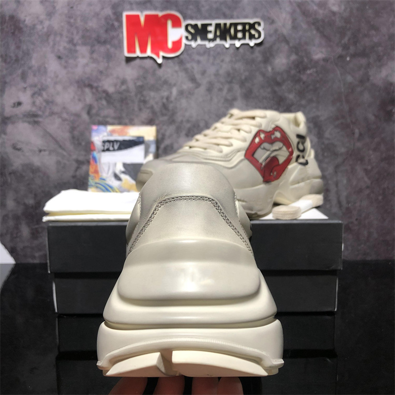 Top Quality Men Bee Casual Shoes Genuine Leather Sneaker Embroidery Classic Trainer Python Embroidered Lover Breathable Outdoor Flat Trainer, Style 9
Top Quality Men Bee Casual Shoes Genuine Leather Sneaker Embroidery Classic Trainer Python Embroidered Lover Breathable Outdoor Flat Trainer, Style 9