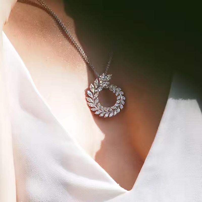 Pendant Necklaces LXOEN Fashion Luxury Big Vintage CZ Flower Novel Necklace For Women Elegant Jewelry Gift
Pendant Necklaces LXOEN Fashion Luxury Big Vintage CZ Flower Novel Necklace For Women Elegant Jewelry Gift
