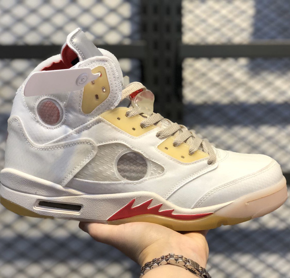 Sport Sneakers Basketball Run Retro 5S Outdoor Shoes Black Cat Moonlight Shattered Backboard Raging Bull Red Fire Silver Tongue White Stealth Anthracite Poison, Gift
Sport Sneakers Basketball Run Retro 5S Outdoor Shoes Black Cat Moonlight Shattered Backboard Raging Bull Red Fire Silver Tongue White Stealth Anthracite Poison, Gift