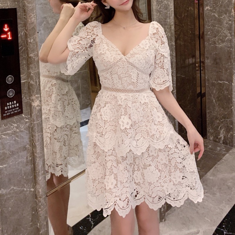 High quality Self portrait Summer Runway Water Soluble Lace Hollow Out Dress Women Puff Sleeve Cake Mini 210519