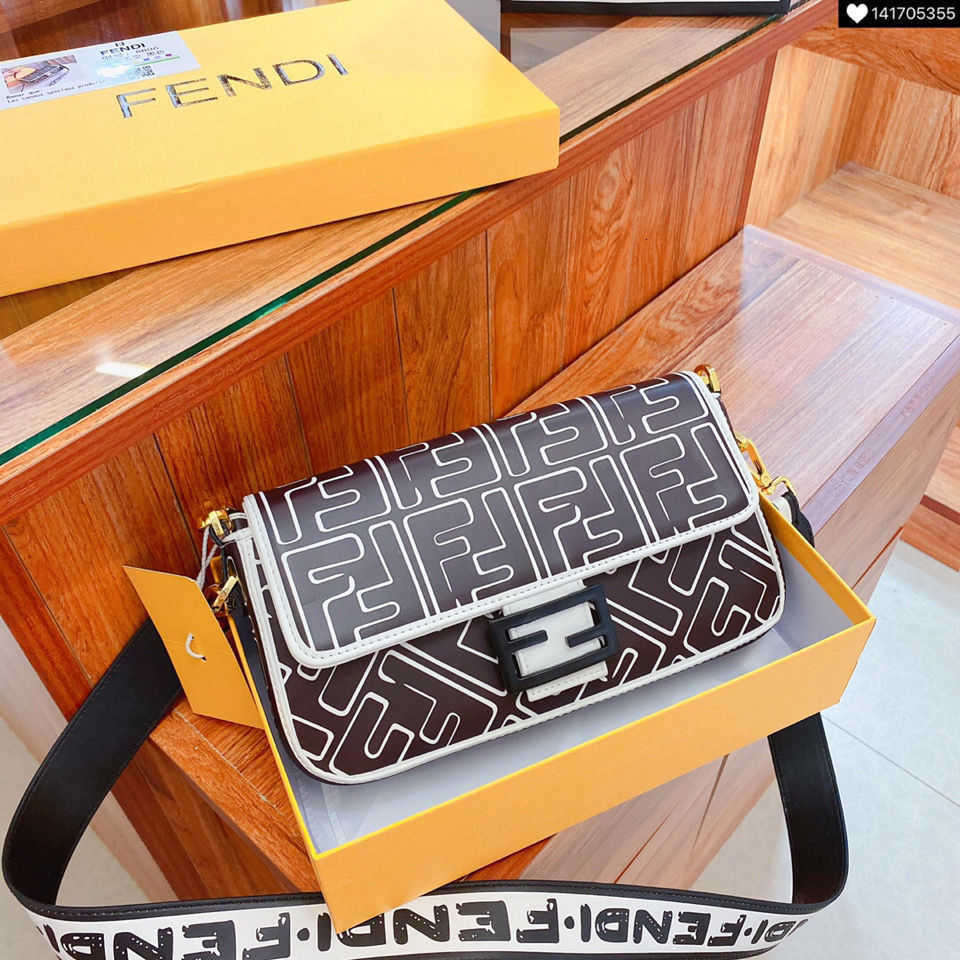 Women Luxurys Designers Bags 2021 designer handbags Multi Pochette Crossbody Bag Zhouzhoubao123 Louisbags_18 Hanghhangbag French Stick EV2C
Women Luxurys Designers Bags 2021 designer handbags Multi Pochette Crossbody Bag Zhouzhoubao123 Louisbags_18 Hanghhangbag French Stick EV2C