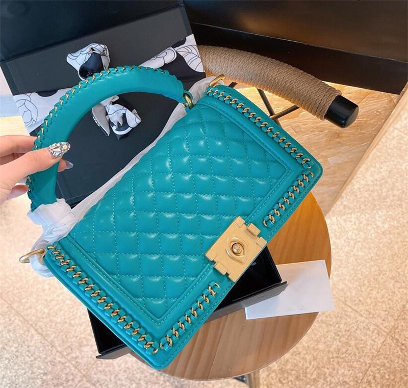 High quality women's Evening Bags female Leather handbags men woman purse wallet crossbody totes Unisex messenger fashion ladies should
High quality women's Evening Bags female Leather handbags men woman purse wallet crossbody totes Unisex messenger fashion ladies should