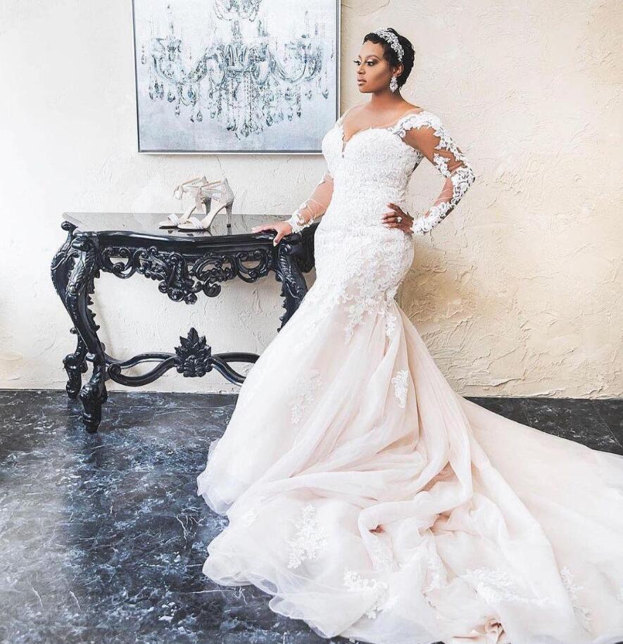 2021 Plus Size Wedding Dress Full Lace Long Sleeves Mermaid Bridal Gowns V Neck Covered Button Gorgeous African Marriage Dresses For Arabic Women, Champagne
2021 Plus Size Wedding Dress Full Lace Long Sleeves Mermaid Bridal Gowns V Neck Covered Button Gorgeous African Marriage Dresses For Arabic Women, Champagne
