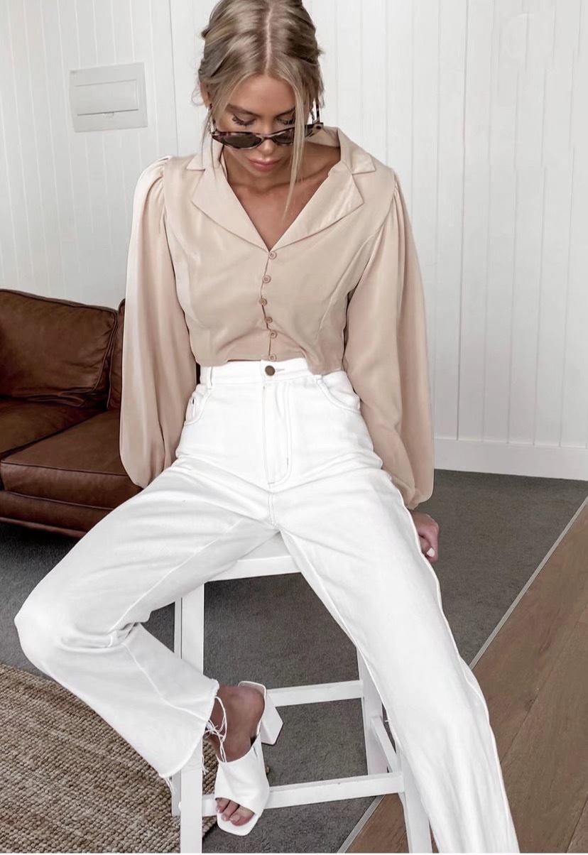 Retro Notched Collar High Waist Short Shirt French Apricot Single-breasted Button Long sleeve Women Blouse Vintage Tops 210429