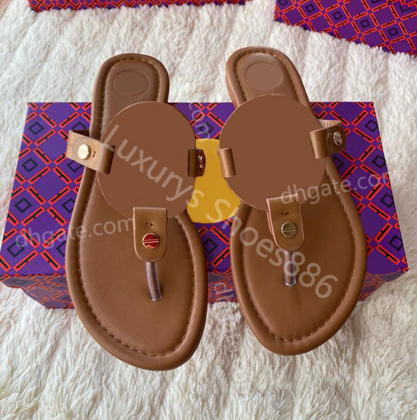 Flat Sandals Luxurys Designers Women high quality brands Slides Sliders Platform Sandalias Wedges Sandale Shoes LuxurySlide Des Sandales Flip
Flat Sandals Luxurys Designers Women high quality brands Slides Sliders Platform Sandalias Wedges Sandale Shoes LuxurySlide Des Sandales Flip