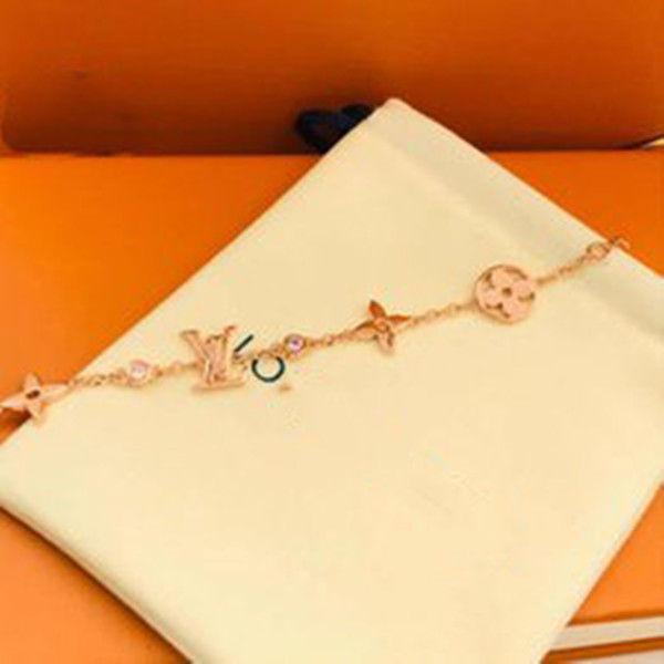 2021 Top Quality Luxury Designer Jewelry Women Bracelets Stainless Steel Cuff Bracelet Pave Silver Rose Gold Tone Charms Lock Bangle Jewelry, Black
2021 Top Quality Luxury Designer Jewelry Women Bracelets Stainless Steel Cuff Bracelet Pave Silver Rose Gold Tone Charms Lock Bangle Jewelry, Black