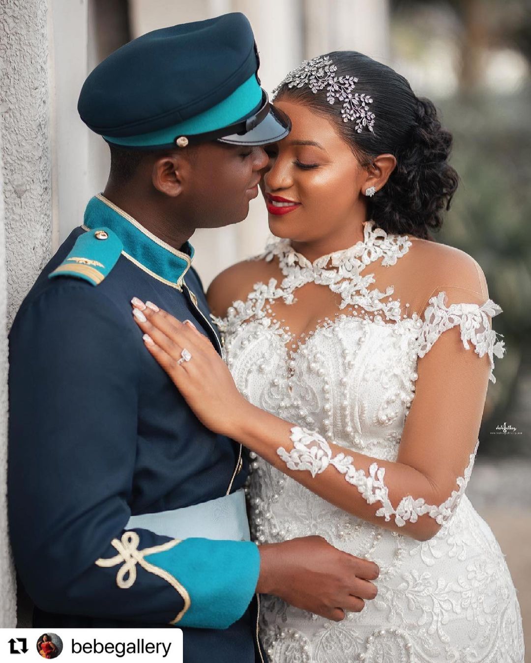 2021 Plus Size Arabic Aso Ebi Lace Pearls Mermaid Wedding Dress Sheer Neck Long Sleeves Vintage Sexy Bridal Gowns Dresses ZJ664